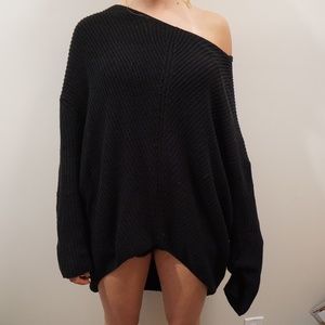 Oversized black knit sweater